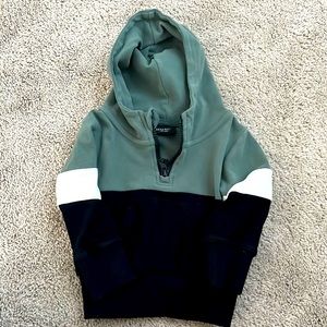 Little Bipsy 6-12 no Color block Hoodie